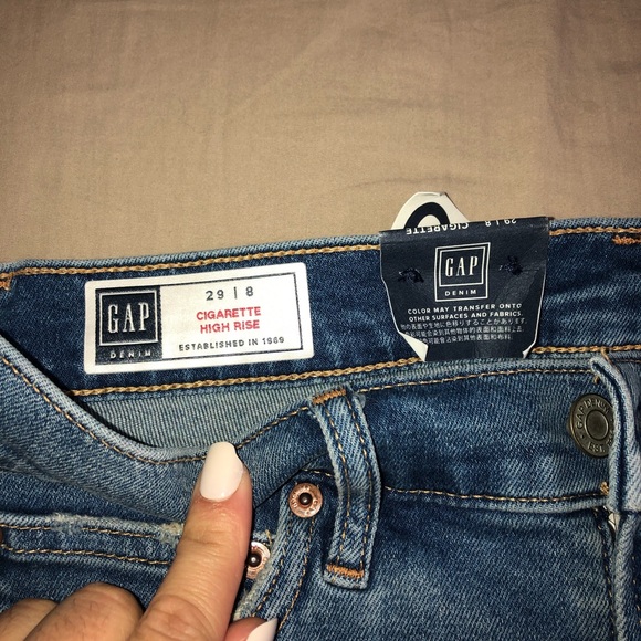 NWT Size 29/8 GAP “ Ciggarette High Rise “ jeans - Picture 2 of 6